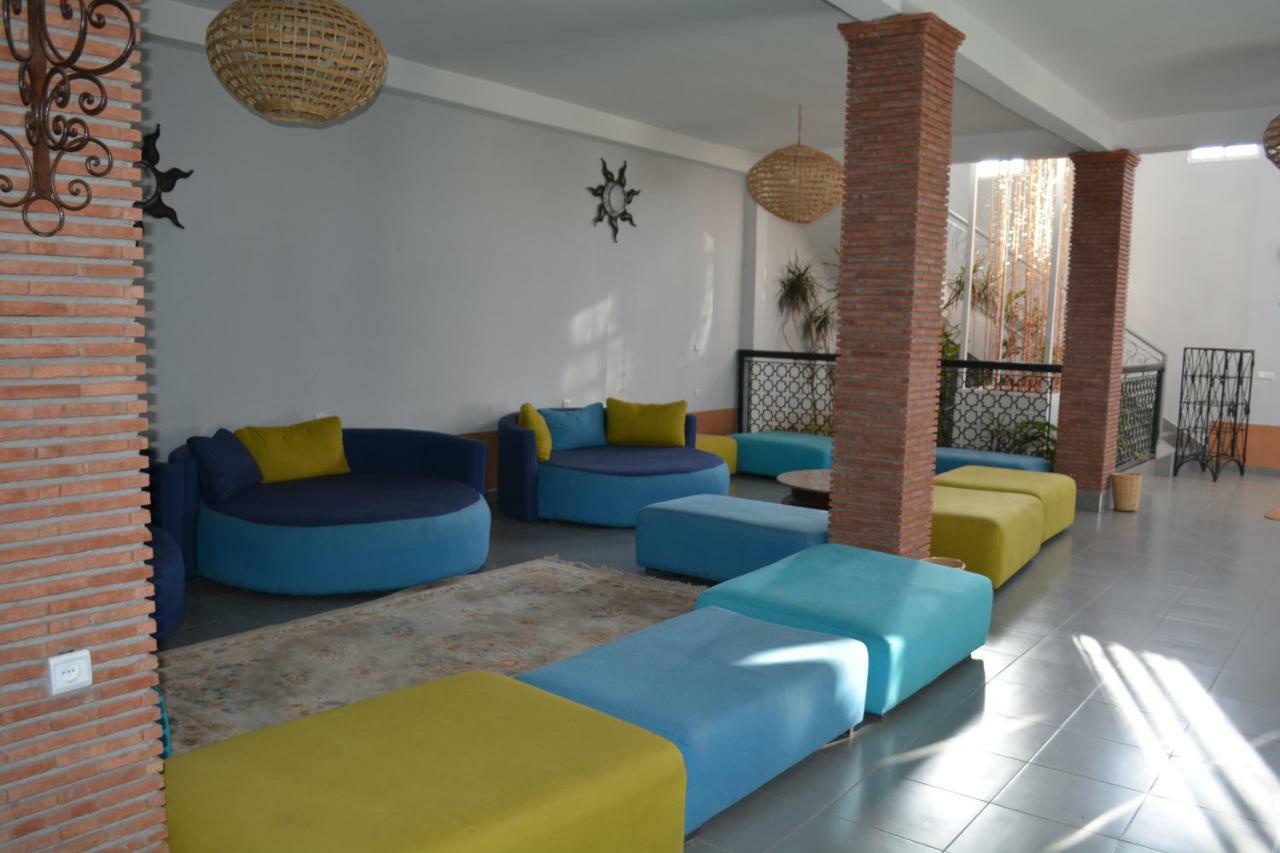 L'Auberge De Tennis Msc Oulad Lahsene Exterior foto