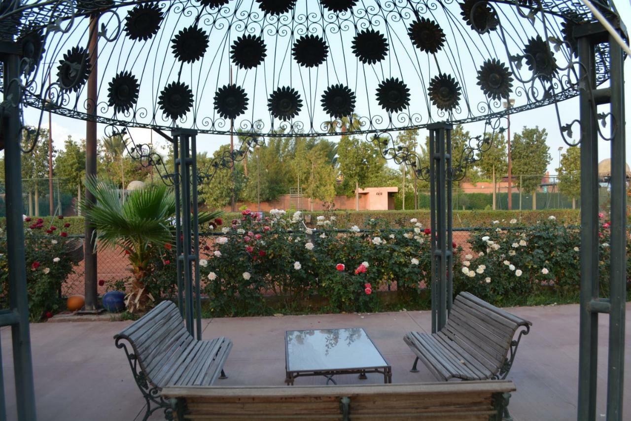 L'Auberge De Tennis Msc Oulad Lahsene Exterior foto